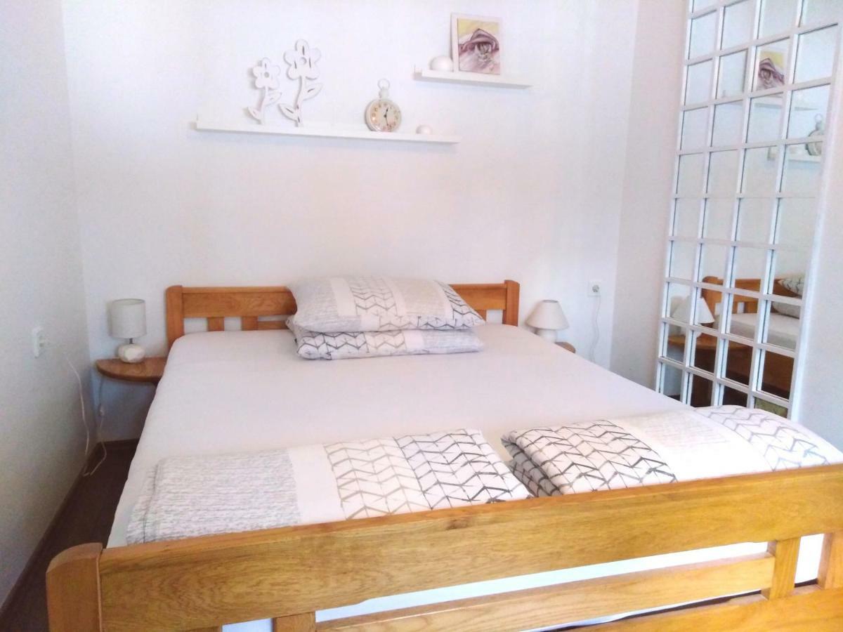 Spacious Apartment "Ana" On Lake Sabljaci Ogulin Bagian luar foto